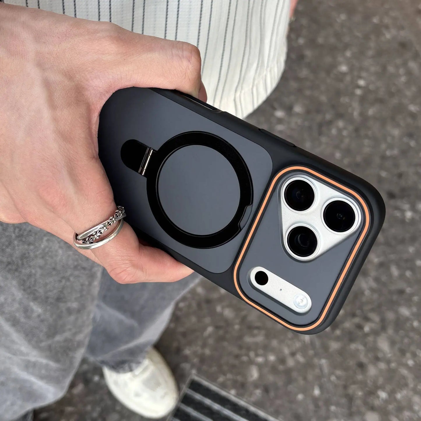 iPhone MagSafe Shockproof Kickstand Case