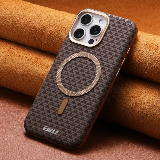 iPhone MagSafe Triangle Pattern Case