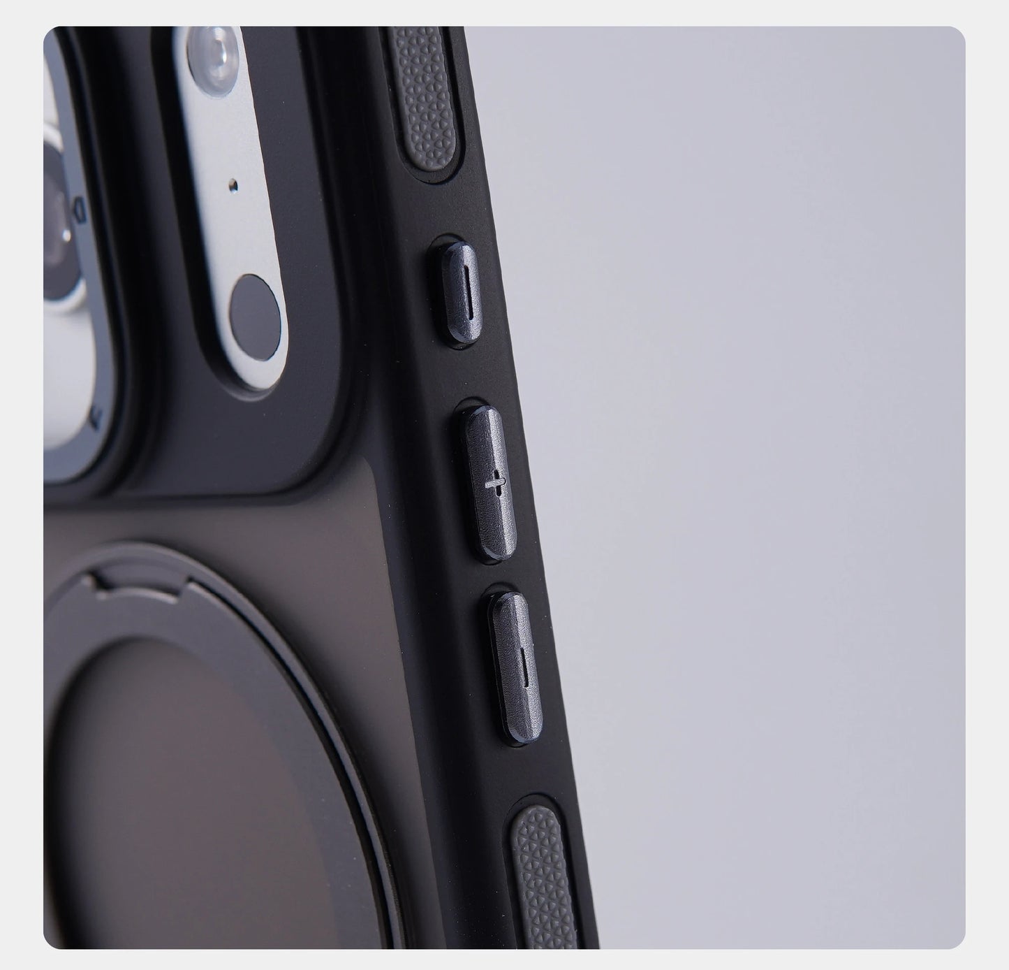 iPhone MagSafe Translucent Armor Case