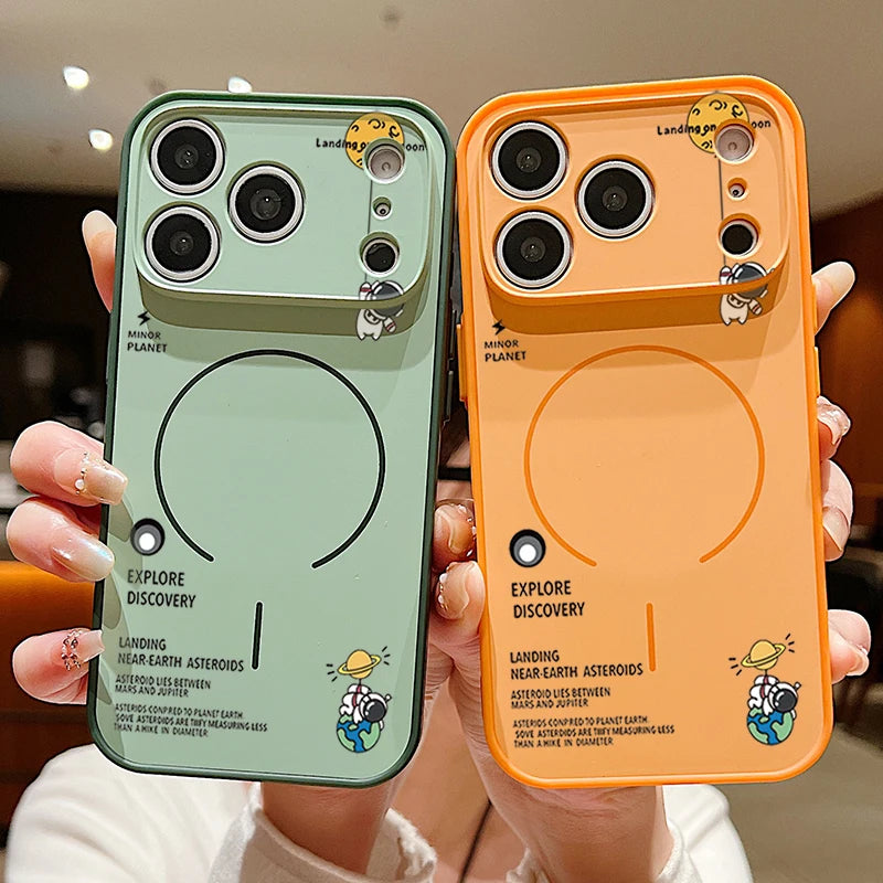 iPhone MagSafe Astronaut Pattern Case