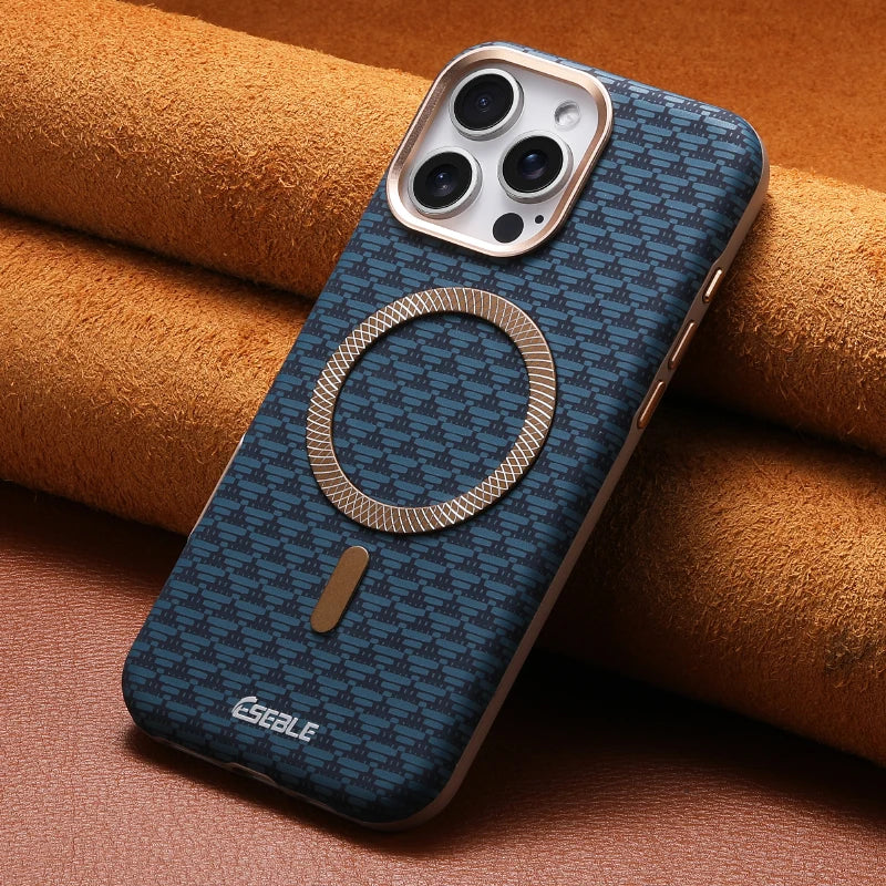 iPhone MagSafe Triangle Pattern Case