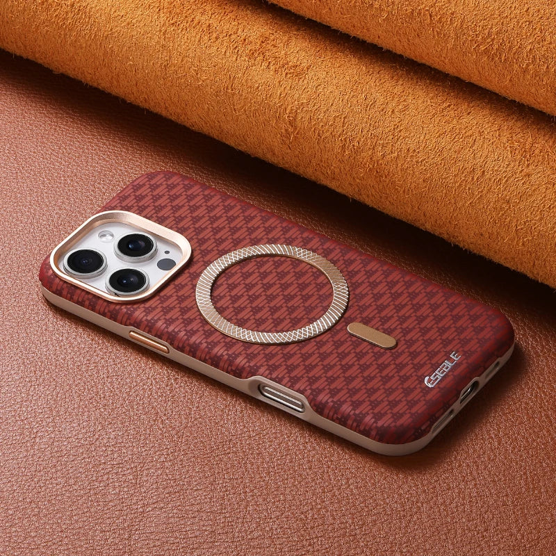 iPhone MagSafe Triangle Pattern Case